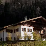 Ferienhaus-pitztal Holiday home Wenns
