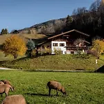 Ferienhaus-pitztal Holiday home *