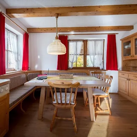 Ferienhaus-pitztal Casa vacanze Wenns