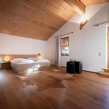 Casa vacanze Ferienhaus-pitztal